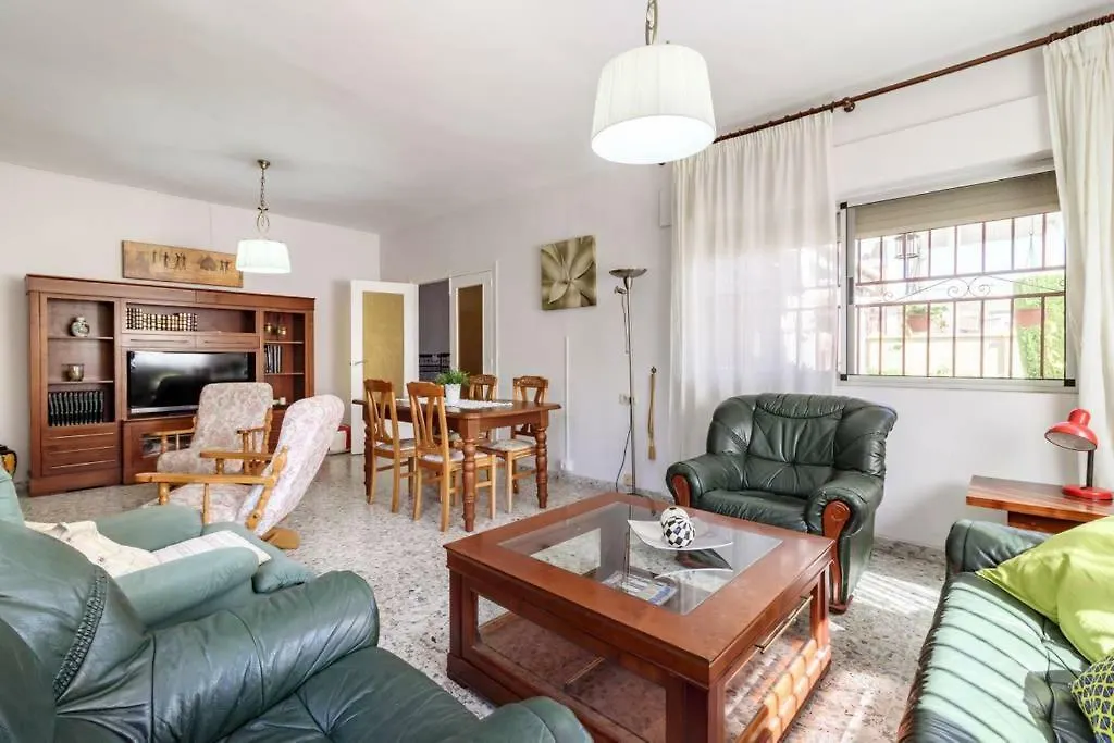 بيت للعطل فيلا Chalet Acogedor Con Piscina Muy Cerca De Granada Churriana de la Vega إسبانيا