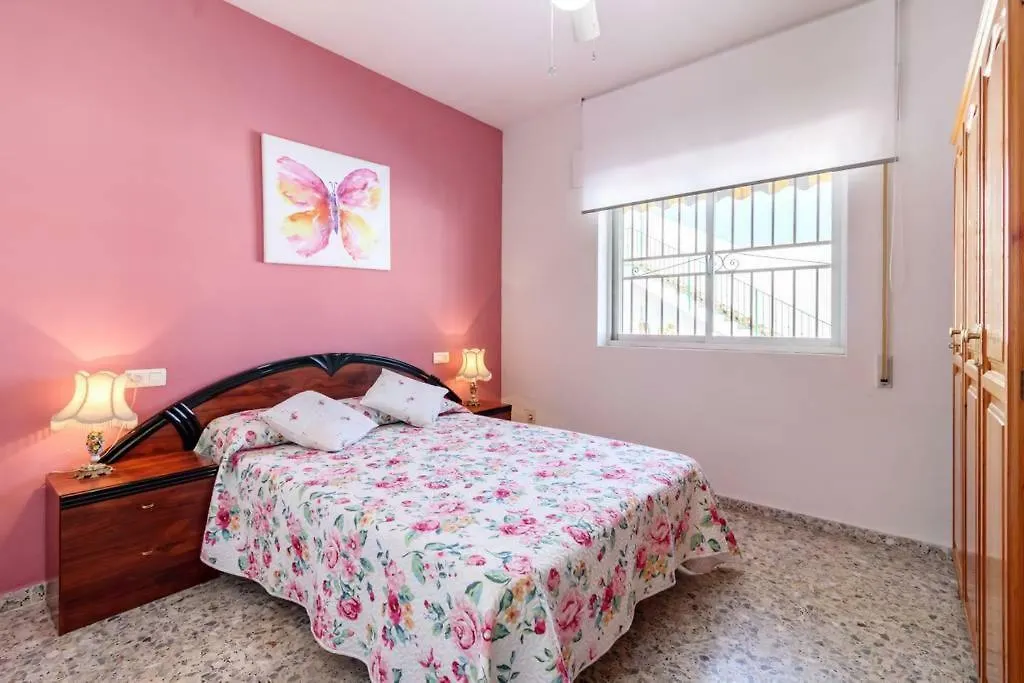 فيلا Chalet Acogedor Con Piscina Muy Cerca De Granada Churriana de la Vega بيت للعطل
